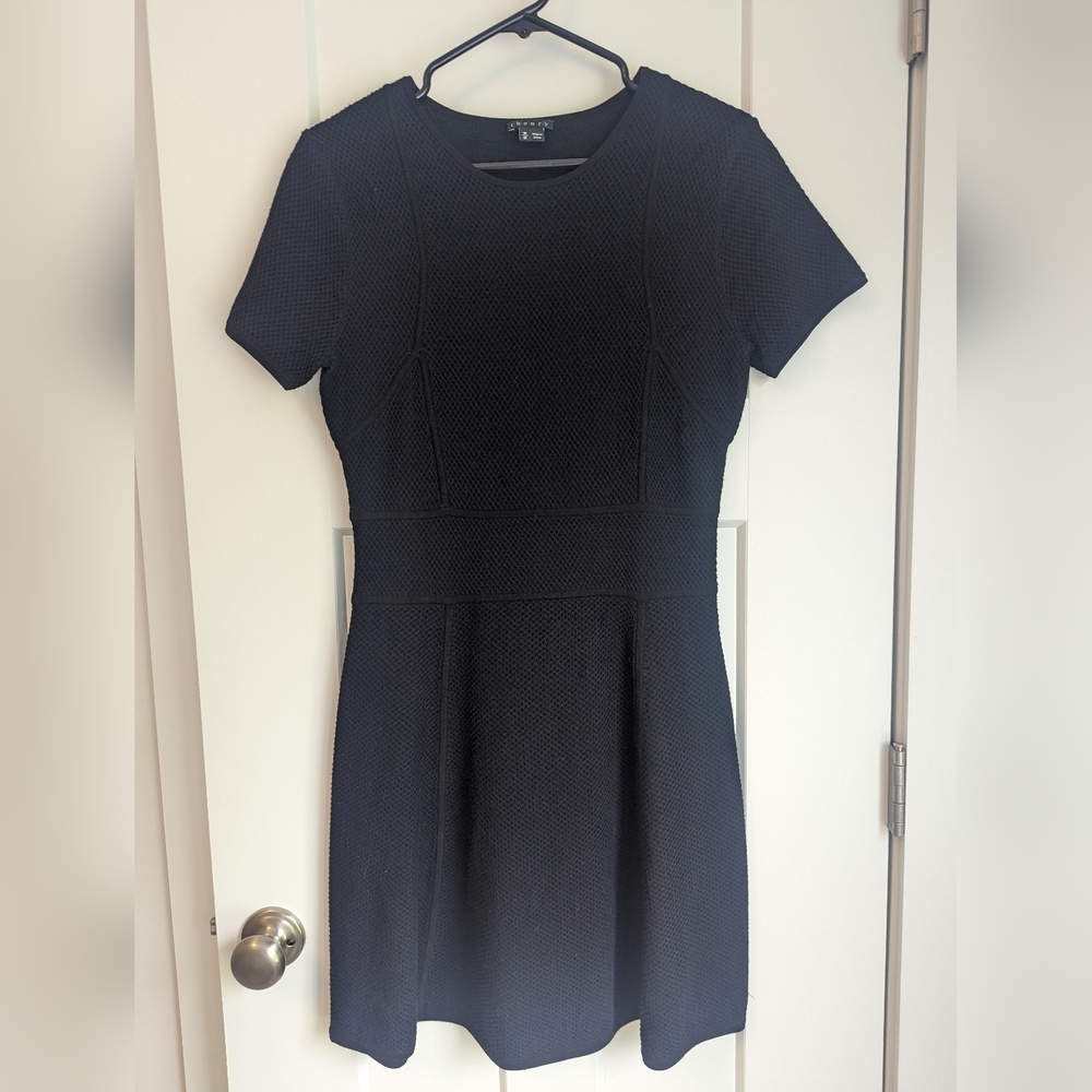 Theory Alancy Mega waffle texture skater dress - Black Size 6